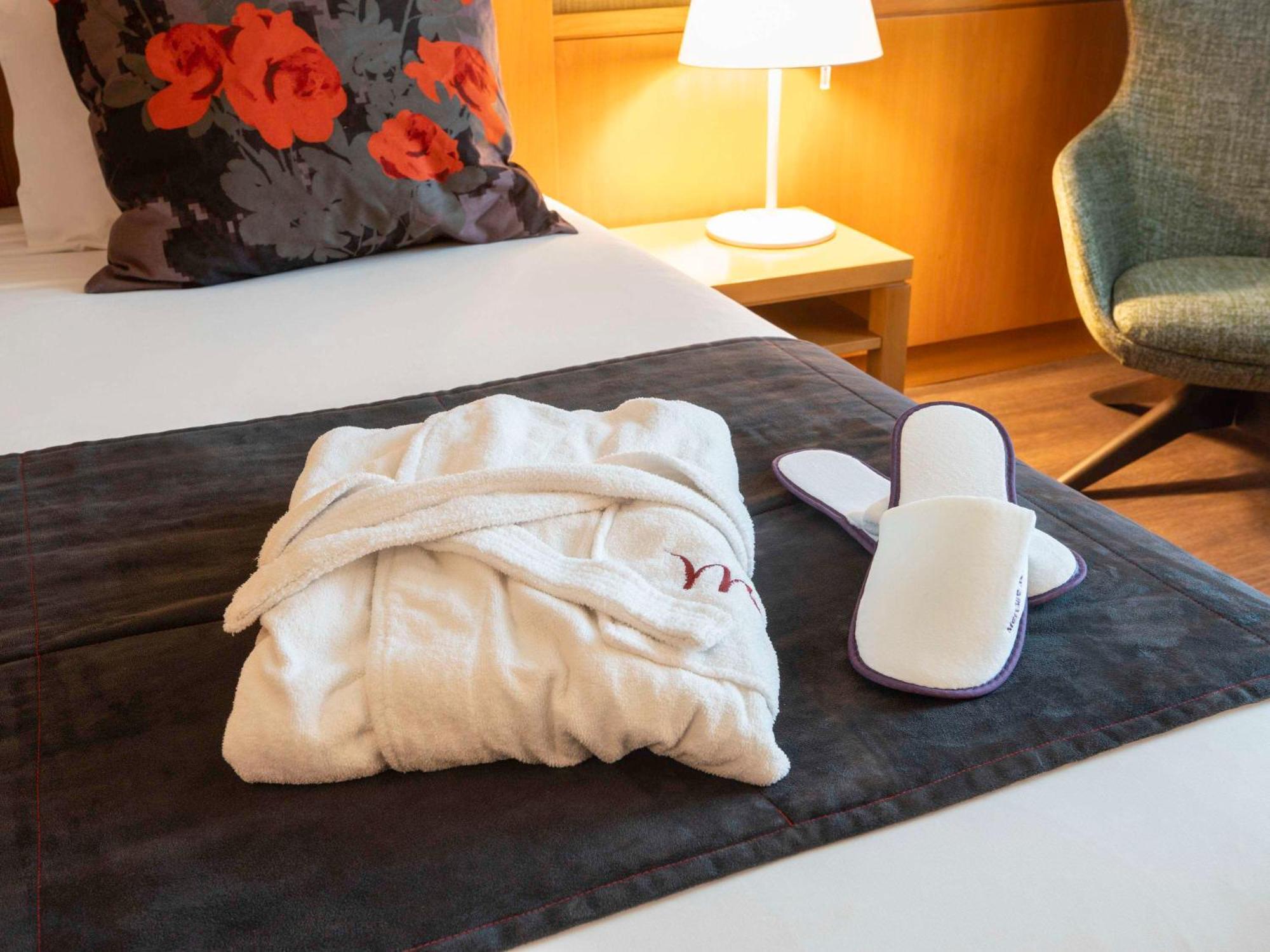 Hotel Mercure Porto Gaia Вила-Нова-ди-Гая Экстерьер фото